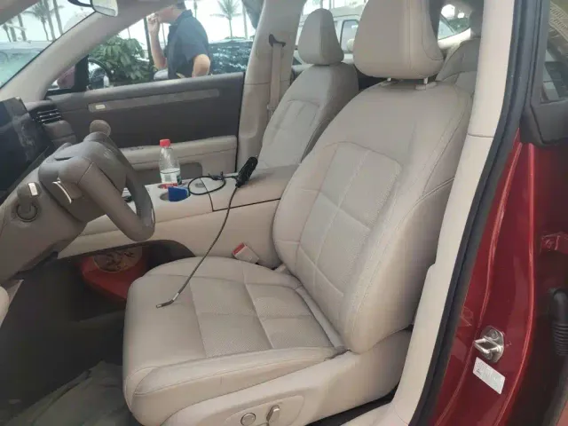 IM Motors LS6 — Фото автомобиля 7