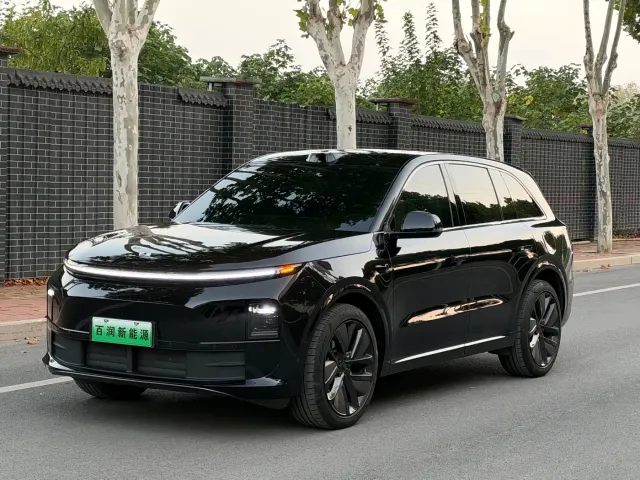Li Auto L6 — Фото автомобиля 3