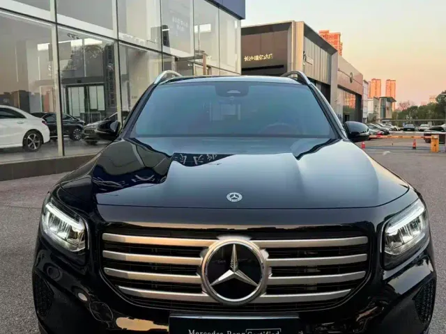 Mercedes-Benz GLB-Class — Фото автомобиля 2