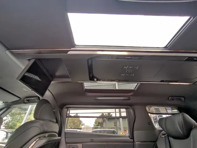 Toyota Alphard — Фото автомобиля 9