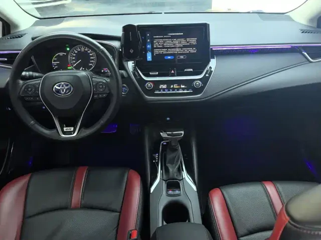 Toyota Corolla — Фото автомобиля 12