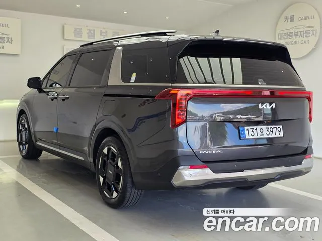 Kia Canival Новый Carnival 4 поколение 9 мест Signature — Фото автомобиля 4