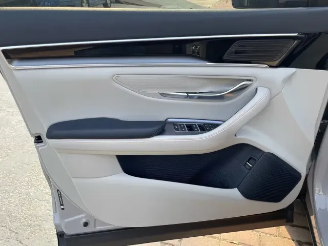 BYD Song PLUS PHEV 2023 Champion Edition DM-i 110KM Flagship — Фото автомобиля 14