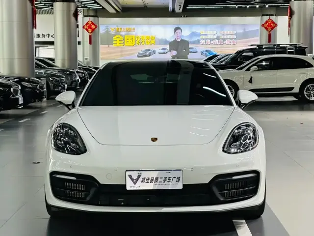 Porsche Panamera — Фото автомобиля 2