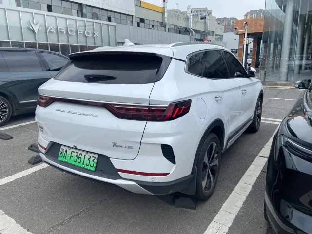 BYD Song PLUS — Фото автомобиля 3
