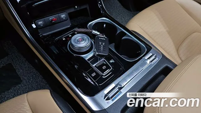 Kia Canival Carnival 4 поколение Бензин 7 мест Signature — Фото автомобиля 9
