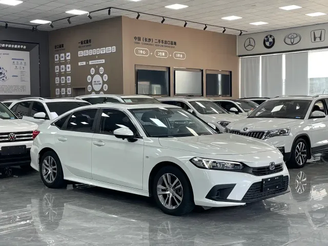 Honda Civic — Фото автомобиля 3