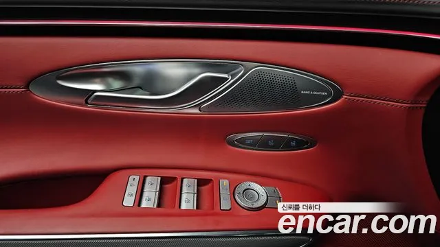 Genesis GV70 2.5T Бензин 2WD — Фото автомобиля 20