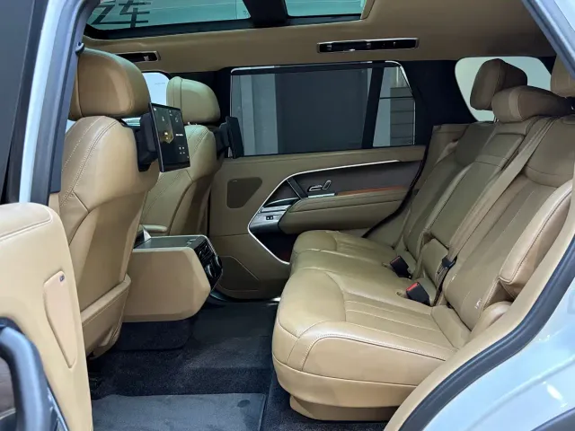 Land Rover Range Rover — Фото автомобиля 11