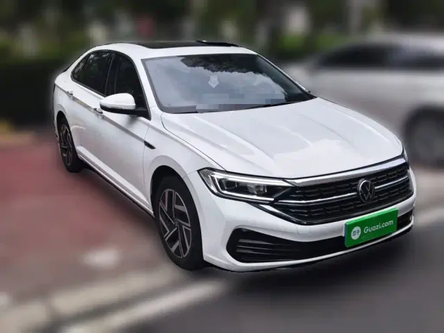 Volkswagen Sagitar — Фото автомобиля 3
