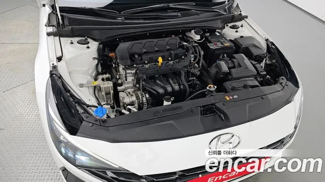 Hyundai Avante CN7 — Фото автомобиля 6