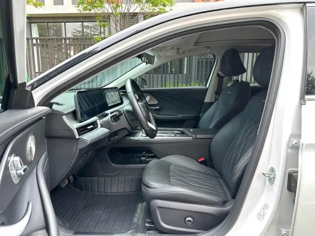 Chery Arrizo 8 — Фото автомобиля 6