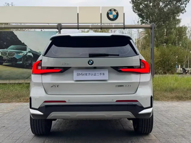 BMW X1 — Фото автомобиля 5