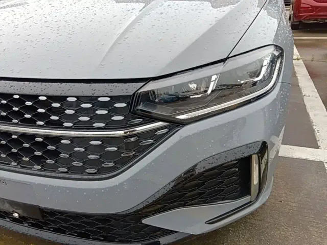 Volkswagen Lavida — Фото автомобиля 23