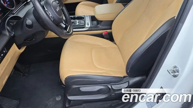 Kia Canival Carnival 4 поколение Бензин 9 мест Prestige — Фото автомобиля 29