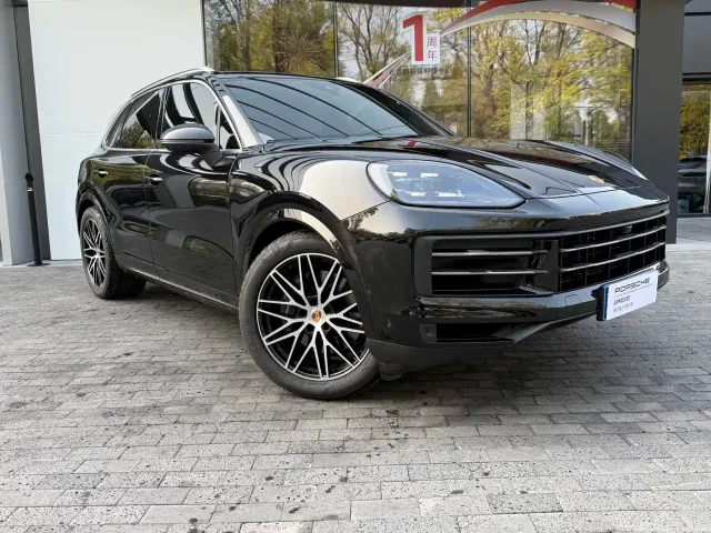 Porsche Cayenne — Фото автомобиля 4
