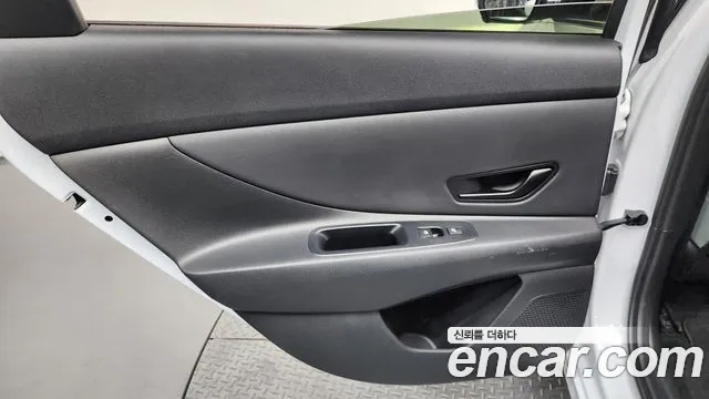 Hyundai AVANTE Новый Avante (CN7) — Фото автомобиля 23