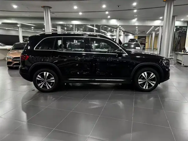Mercedes-Benz GLB-Class — Фото автомобиля 6