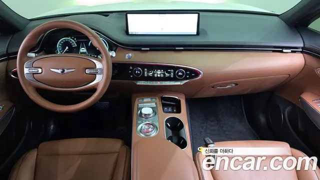 Genesis GV70 — Фото автомобиля 10