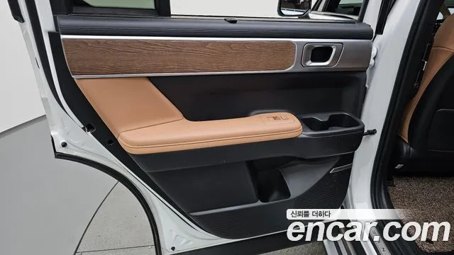 Hyundai Santafe — Фото автомобиля 18