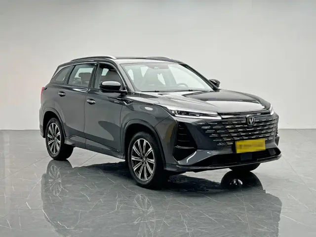 Changan CS75 Plus — Фото автомобиля 8