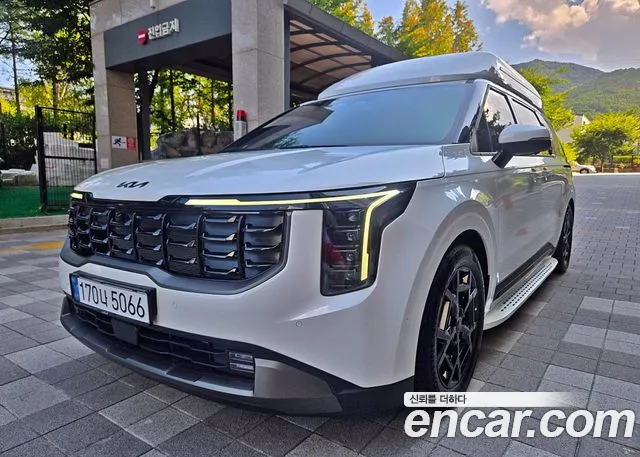Kia Canival Новый Carnival 4 поколение Бензин 9 мест Hi-Limousine (Спецкузов) — Фото автомобиля 3
