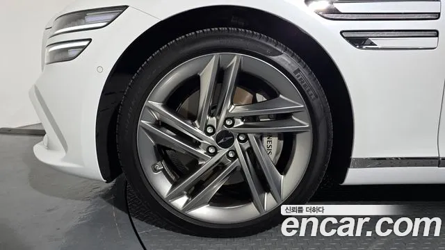 Genesis G80 Бензин 2.5 турбо 2WD — Фото автомобиля 5
