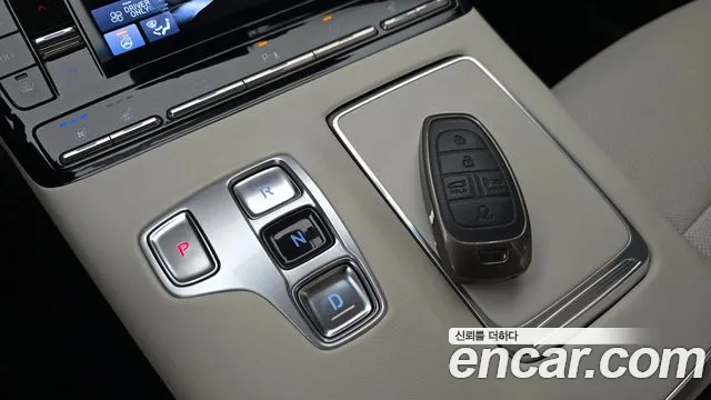 Hyundai Grandeur (New) Hybrid — Фото автомобиля 12