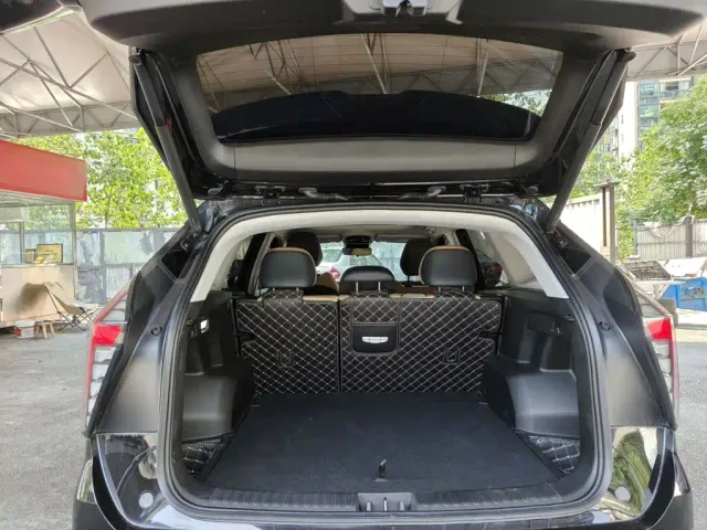 Geely Boyue L — Фото автомобиля 14