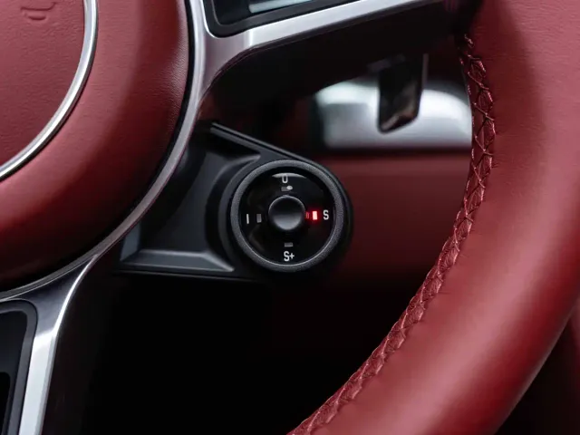 Porsche 718 — Фото автомобиля 11