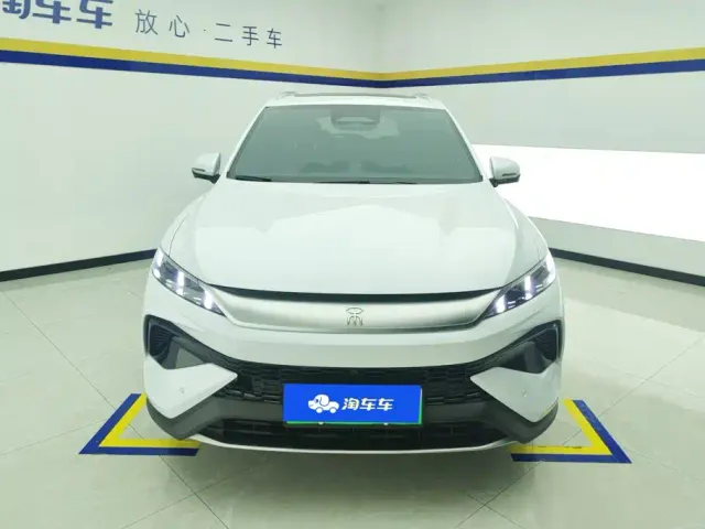 BYD Song Pro — Фото автомобиля 2