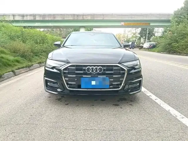 Audi A6L — Фото автомобиля 2