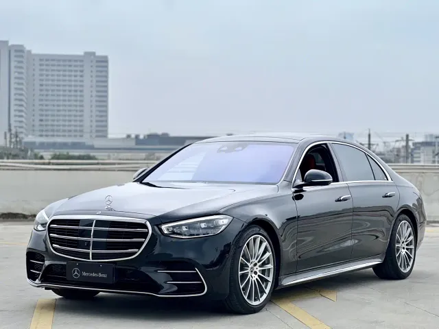 Mercedes-Benz S-Class — Фото автомобиля 2