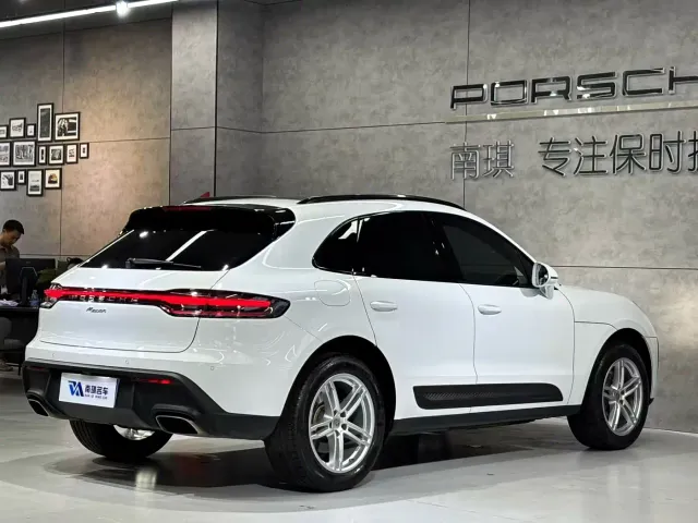 Porsche Macan — Фото автомобиля 5
