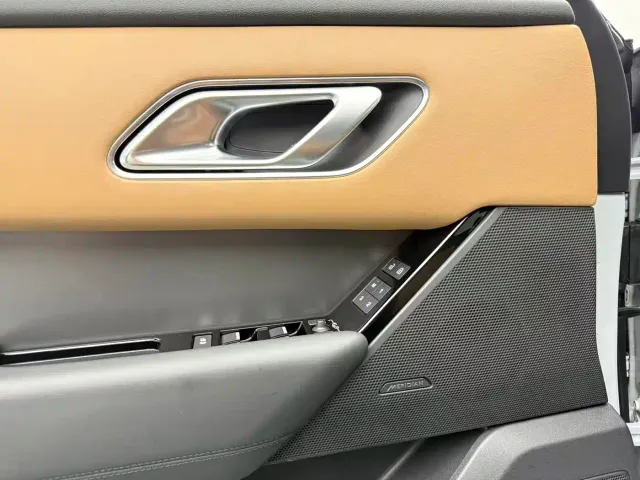 Land Rover Range Rover Velar — Фото автомобиля 11