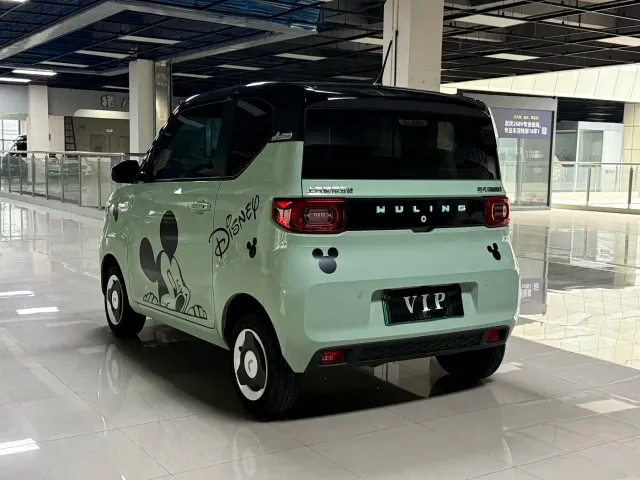 Wuling Hongguang Mini EV — Фото автомобиля 13