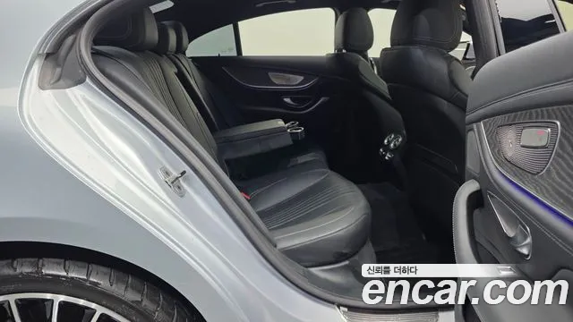 Mercedes-Benz CLS-Class — Фото автомобиля 12