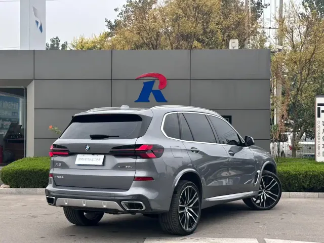 BMW X5 — Фото автомобиля 6