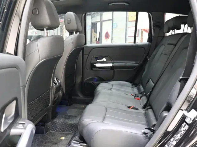 Mercedes-Benz GLB-Class — Фото автомобиля 8