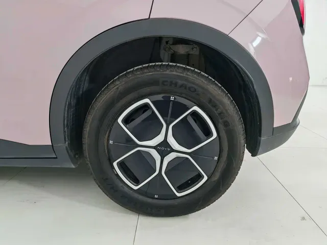 GAC Aion UT — Фото автомобиля 12