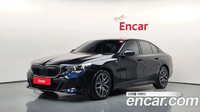 Фотография автомобиля — BMW 5 Series G60