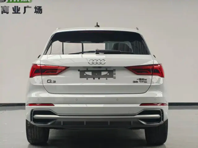 Audi Q3 — Фото автомобиля 4