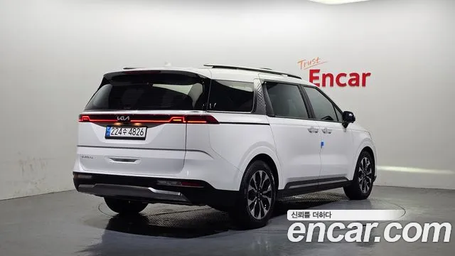 Kia Canival Carnival 4 поколение Дизель 7 мест Outdoor — Фото автомобиля 2