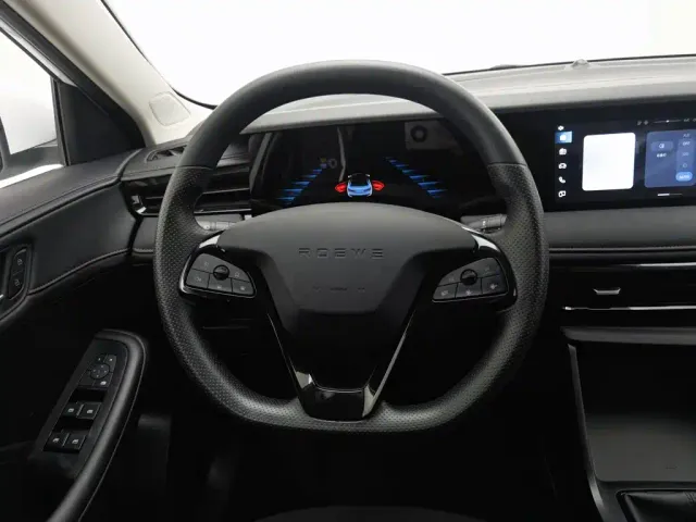 Roewe i5 — Фото автомобиля 11