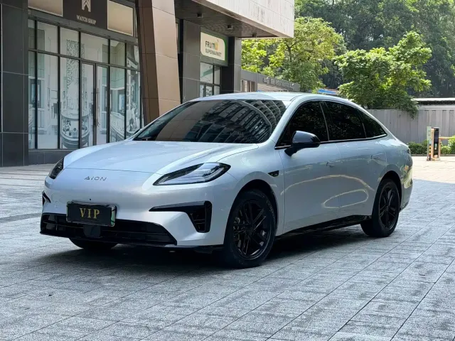 Фотография автомобиля — GAC Aion RT