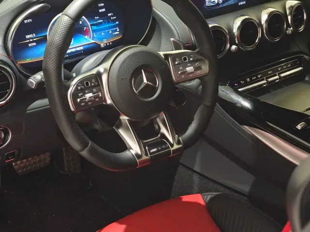Mercedes-Benz AMG GT 2019 AMG GT — Фото автомобиля 10