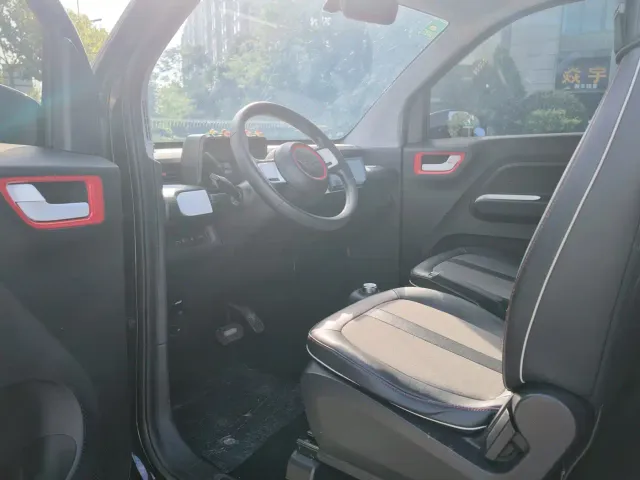 Wuling Hongguang Mini EV — Фото автомобиля 10
