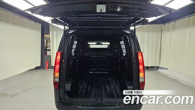 Hyundai Staria Staria Карго 3 места — Фото автомобиля 20