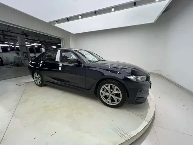 BMW i3 — Фото автомобиля 30