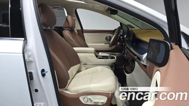 Hyundai Ioniq9 — Фото автомобиля 3
